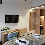 纳坦利温泉酒店 纳坦利