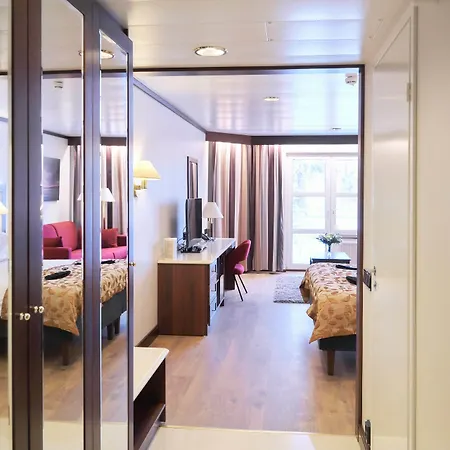 Naantali Spa Hotel 5* ناتالي