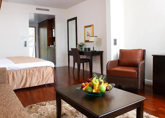 Naantali Spa Hotel فندق 5*